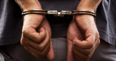 حبس عاطل بتهمة التزوير وحيازة سلاح فى السيدة زينب