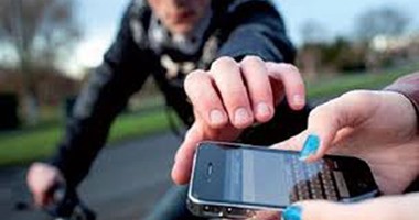 اعترافات المتهمين بسرقة هواتف المواطنين بأسلوب الخطف بمصر القديمة: نفذنا 7 جرائم